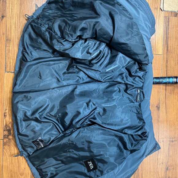 Zara Men's Boxy Puffer - Picture 5 of 5